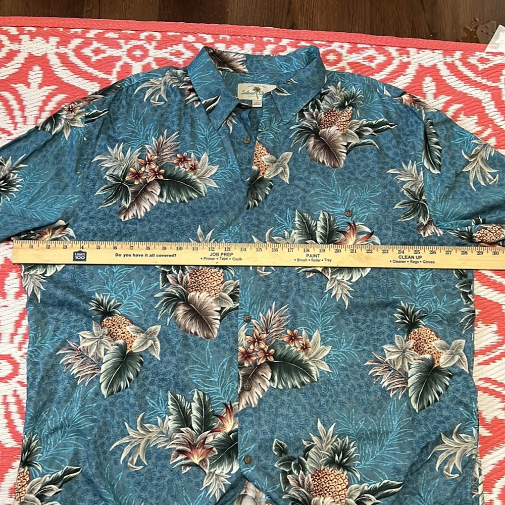NWT Island Shores XXL Short sleeve Dark Floral tropical pineapple Hawaiian